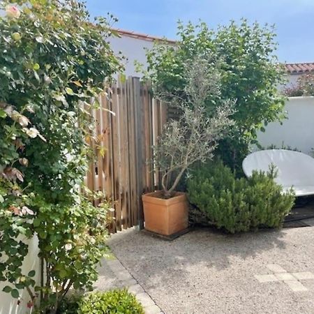 Maison De Vacances La Flotte 00491Ui ภายนอก รูปภาพ
