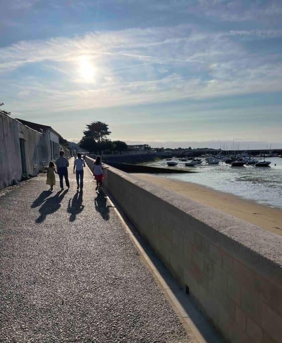 Maison De Vacances La Flotte 00491Ui ภายนอก รูปภาพ